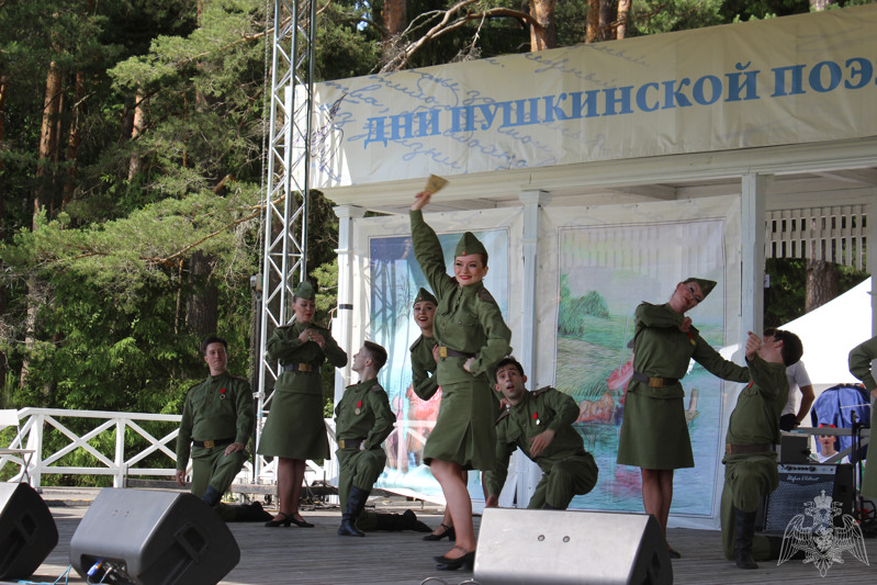 В Псковской области выступил Академический ансамбль песни и пляски Росгвардии