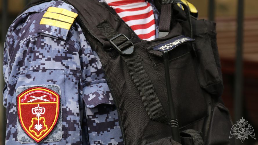 Росгвардейцы задержали псковича, совершившего хищение из магазина