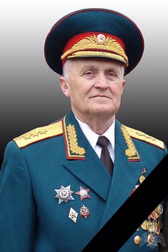 Директор Росгвардии генерал армии Виктор Золотов выразил соболезнования в связи со смертью генерал-полковника Василия Саввина
