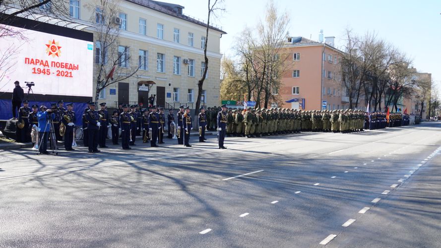 В Псковской области росгвардейцы обеспечивают общественный порядок при проведении праздничных мероприятий