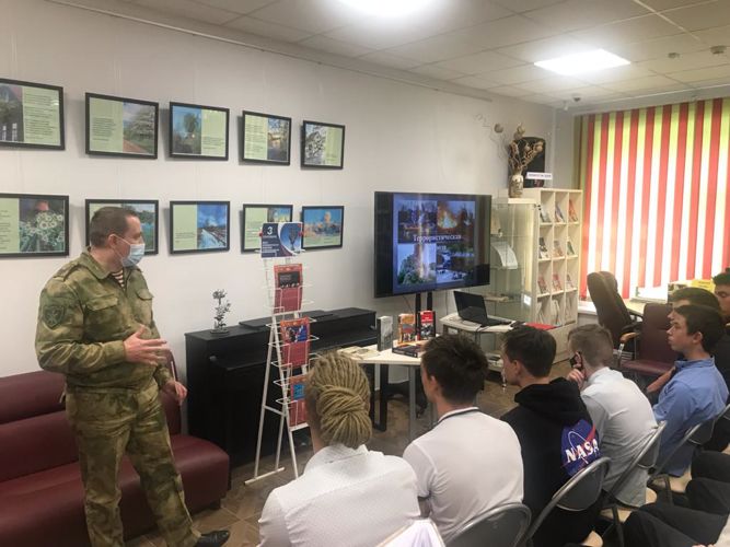 В Пскове росгвардейцы проводят мероприятия в рамках акции «Вместе против террора»