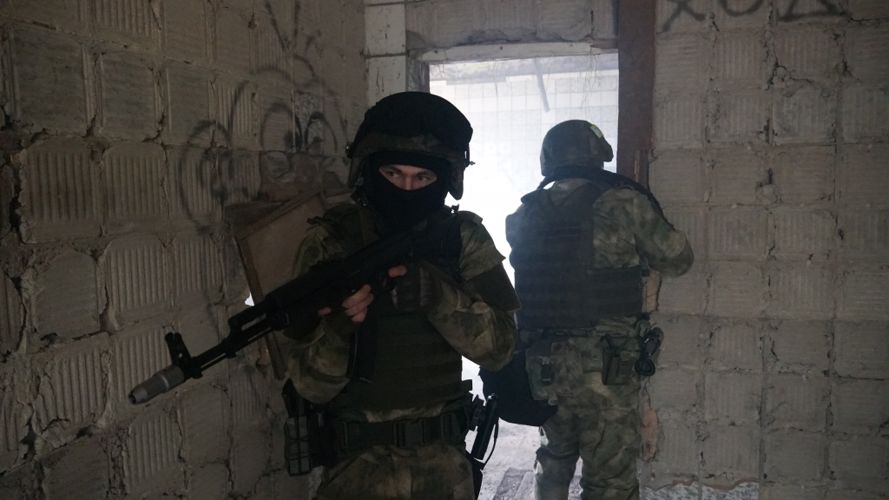 Завершился полевой выход сотрудников ОМОН Управления Росгвардии по Псковской области