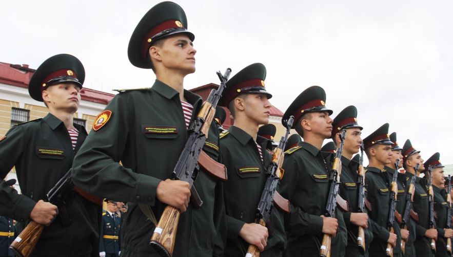 В эфире телеканала «Первый псковский» вышел сюжет об отборе кандидатов для поступления в военные вузы Росгвардии (Видео)