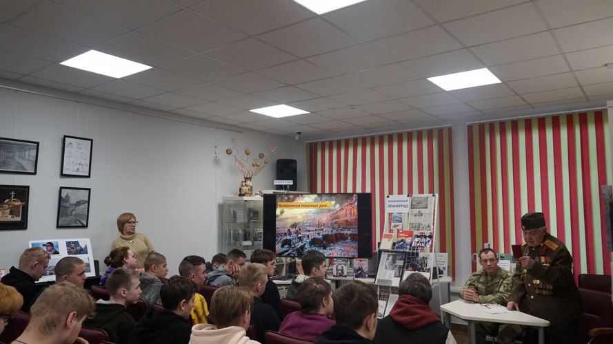 Псковские росгвардейцы приняли участие во встрече памяти, посвященной 80-летию прорыва блокады Ленинграда