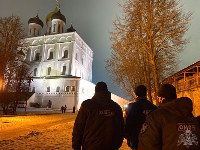Псковские росгвардейцы примут участие в обеспечении безопасности при проведении Рождественских мероприятий