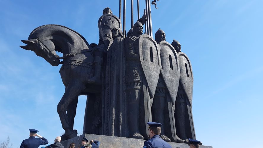 Росгвардейцы приняли участие в торжественных мероприятиях, посвященных Дню воинской славы России