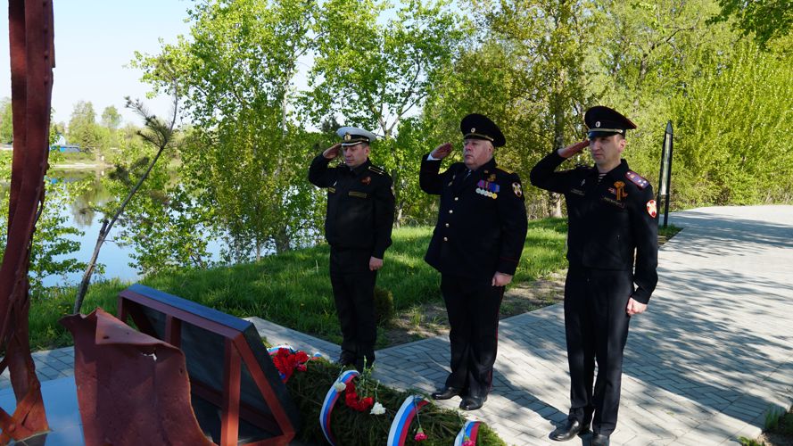 Росгвардейцы почтили память участников Великой Отечественной войны