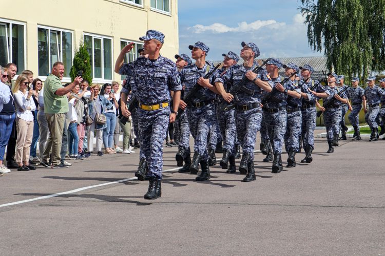Псковичи, призванные на службу в Росгвардию приняли Военную присягу