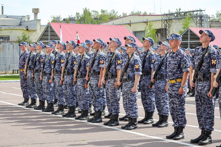 Псковичи, призванные на службу в Росгвардию приняли Военную присягу