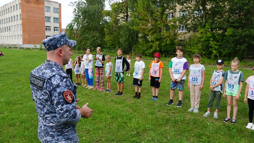 В Пскове прошла акция «Зарядись энергией с Росгвардией»