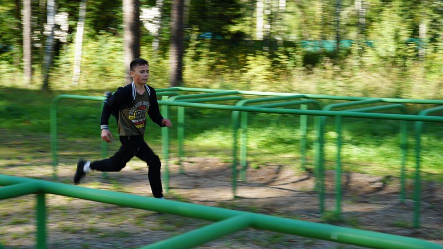 Росгвардейцы организовали спортивный праздник для воспитанников печорского центра помощи детям