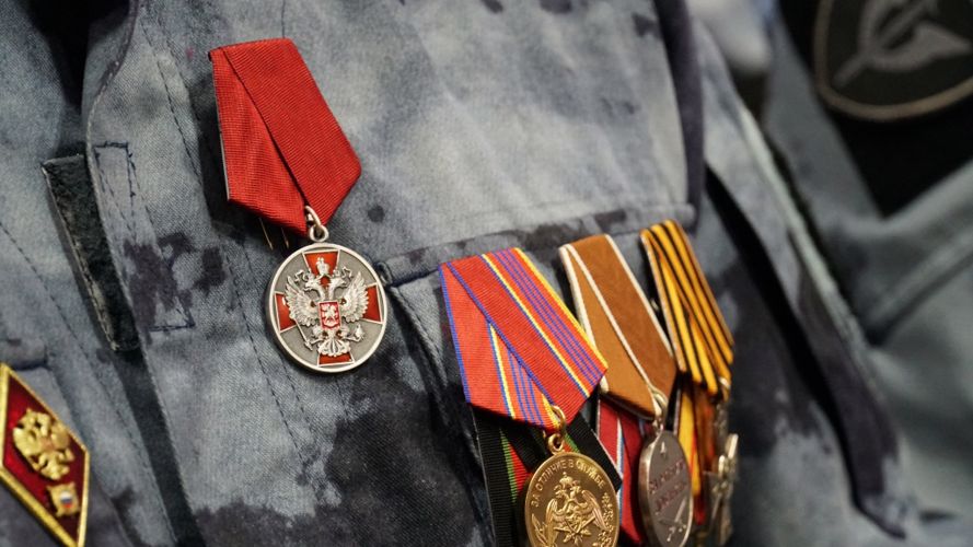 Сегодня псковский ОМОН «Кром» Росгвардии отмечает 31-ю годовщину со дня образования