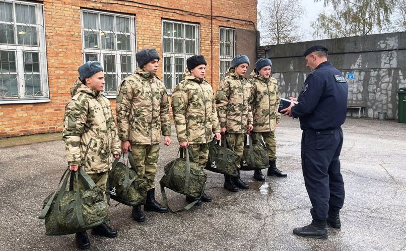 Первая группа призывников из Псковской области направлена на службу в Росгвардию