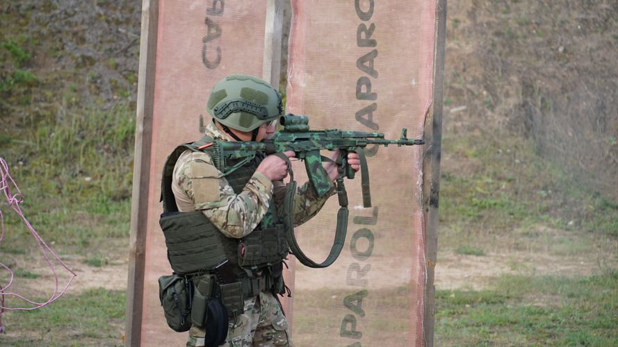 Сотрудники СОБР «Гепард» регионального Управления Росгвардии завоевали первое место в соревнованиях по тактической стрельбе