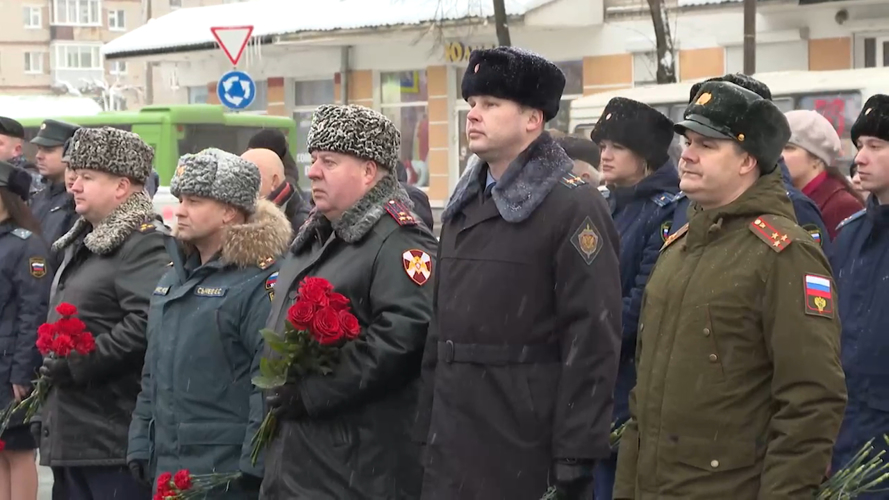 Начальник регионального Управления Росгвардии принял участие в памятной церемонии