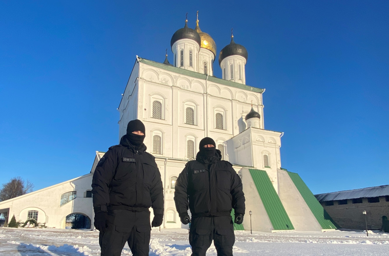 Псковские росгвардейцы примут участие в обеспечении общественной безопасности во время празднования Крещения Господня