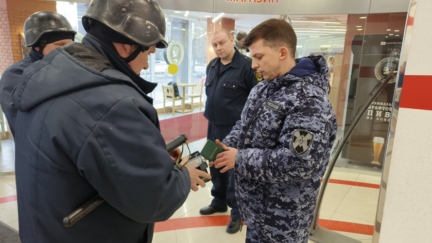 За первый квартал текущего года росгвардейцы оказали более трех тысяч государственных услуг