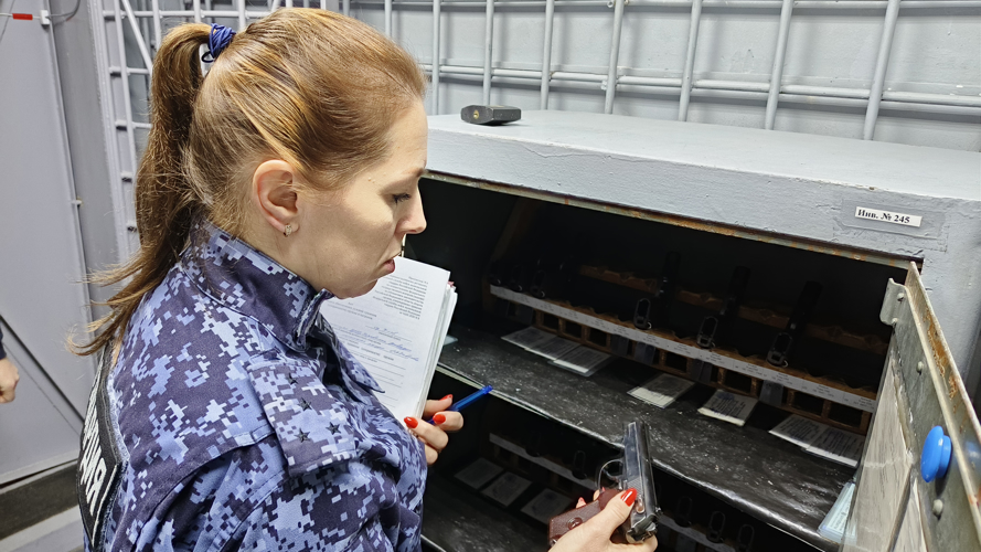 За первый квартал текущего года росгвардейцы оказали более трех тысяч государственных услуг