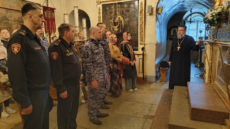 В Псковской области росгвардейцы приняли участие в духовно-просветительской акции