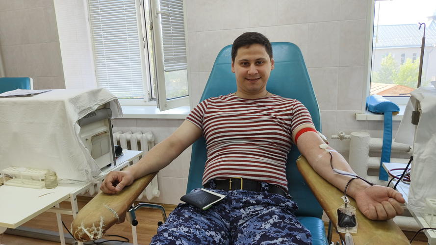 Псковские росгвардейцы приняли участие в ведомственной акции «От сердца к сердцу»
