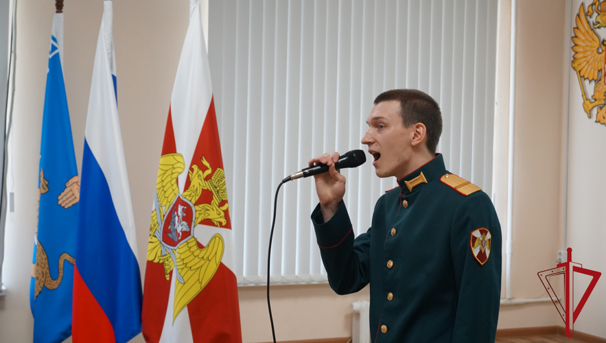 В региональном Управлении Росгвардии поздравили первоклассников