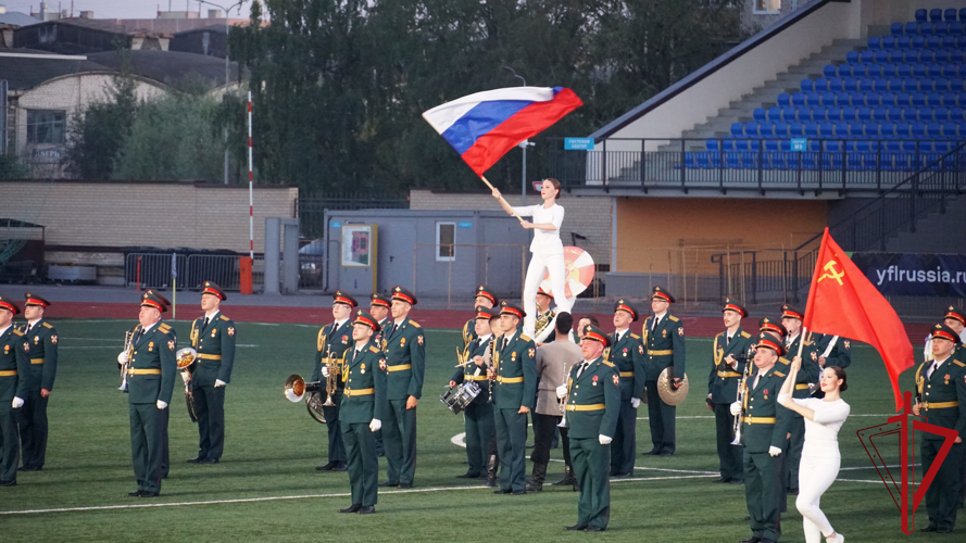 Военный оркестр штаба СЗО Росгвардии выступил на музыкальном фестивале в Пскове