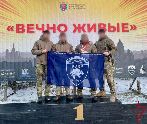 Сотрудник псковского СОБР «Гепард» Росгвардии завоевал первое место в соревнованиях по практической стрельбе