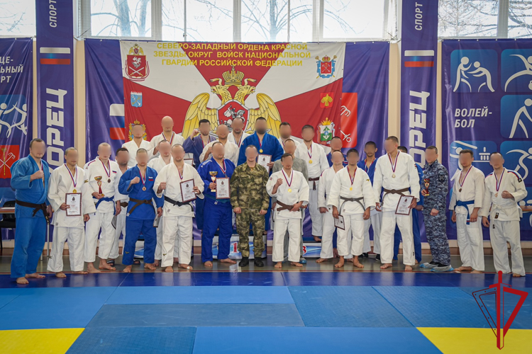 Псковские росгвардейцы приняли участие в чемпионате Северо-Западного округа Росгвардии по дзюдо