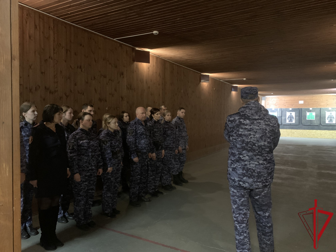 В Управлении Росгвардии по Псковской области состоялось совещание, на  котором подведены итоги работы Цетра лицензионно-разрешительной работы  за 1 квартал 2025 год.