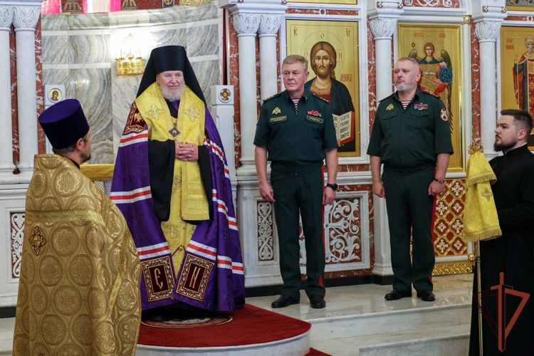 В День крещения Руси в главный храм Росгвардии доставили иконы небесных покровителей отрядов спецназа ведомства
