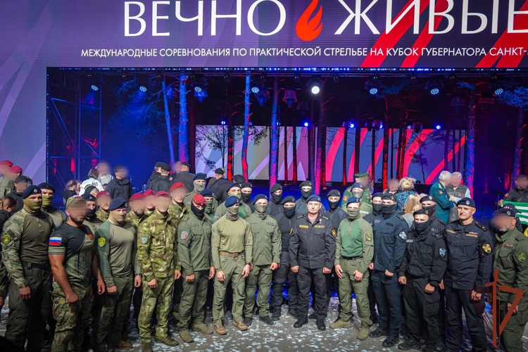 В Санкт-Петербурге стартовали соревнования спецназа «Вечно живые»