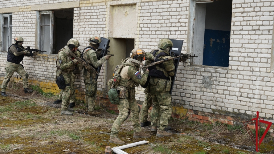 8 октября в России отмечают день создания специальных отрядов быстрого реагирования Росгвардии