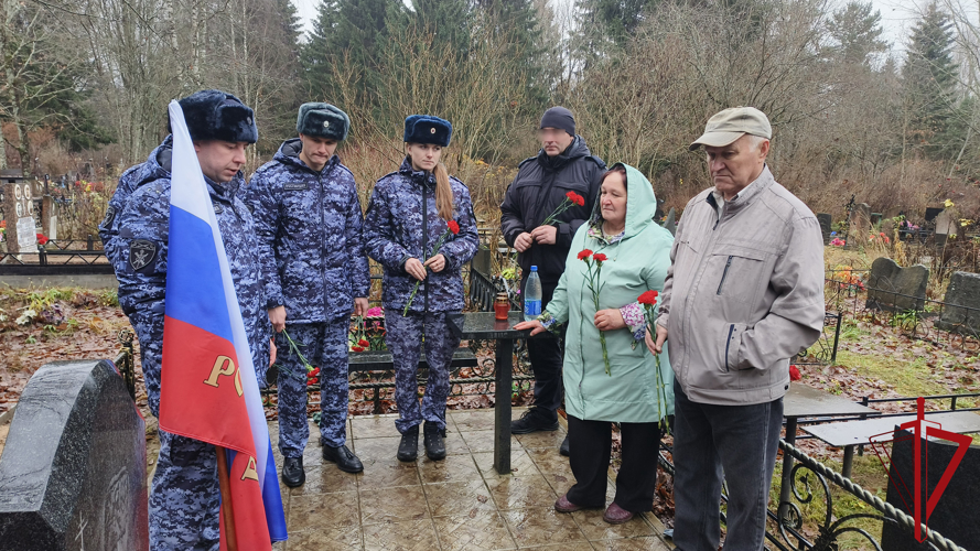 В Пскове росгвардейцы почти память военнослужащего войск правопорядка