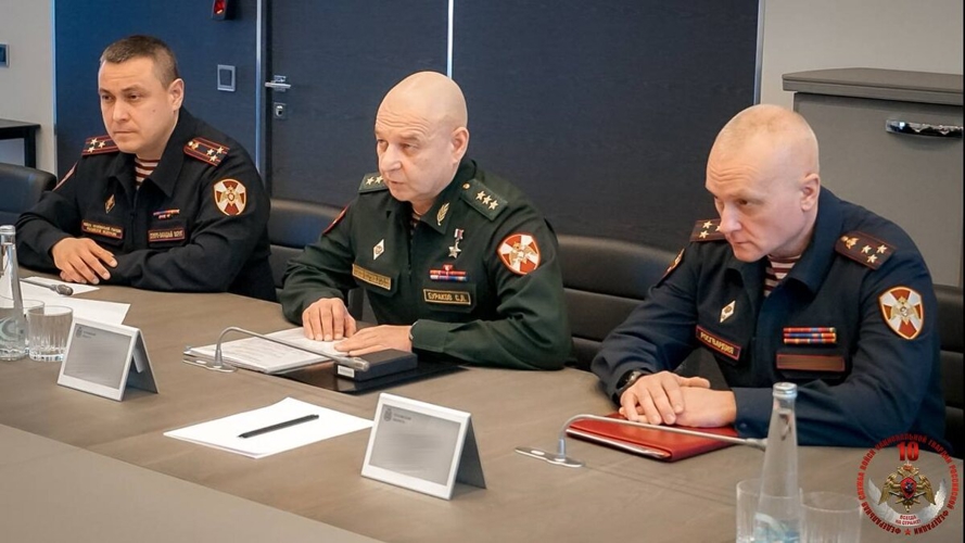 В Пскове состоялась рабочая встреча командующего Северо-Западного округа Росгвардии и губернатора региона