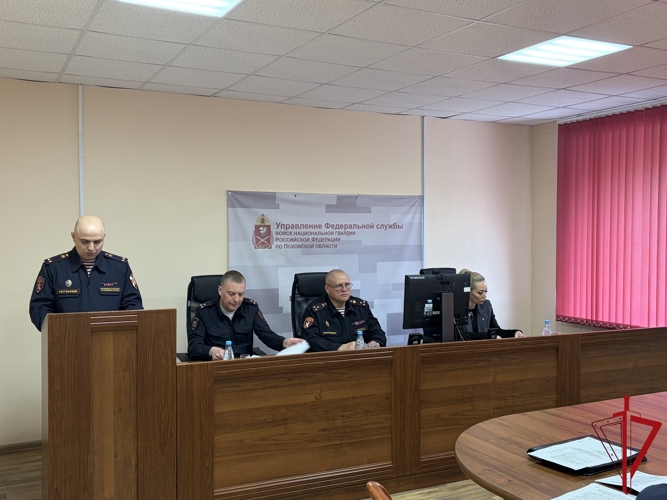 Псковские росгвардейцы примут участие в обеспечении общественной безопасности в период подготовки и проведения  праздничных мероприятий  Дня Весны и Труда  и 81- ой годовщине Победы в Великой Отечественной войне
