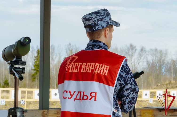 В Великом Новгороде завершился чемпионат по стрельбе из боевого ручного стрелкового оружия Северо-Западного округа Росгвардии